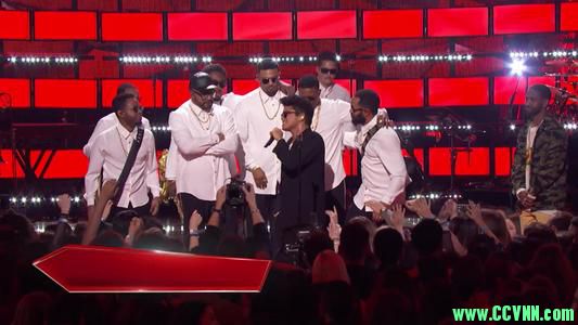 【珍藏】最接近MJ的男人—火星哥演唱会Bruno Mars (Rock in Rio Lisboa 2018) HD 1.66G-百度网盘